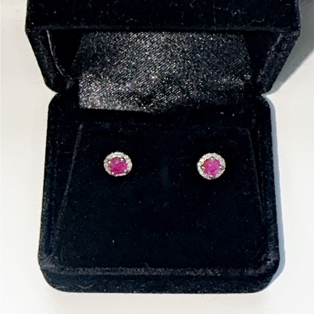 Elegant Pink Stud Earrings